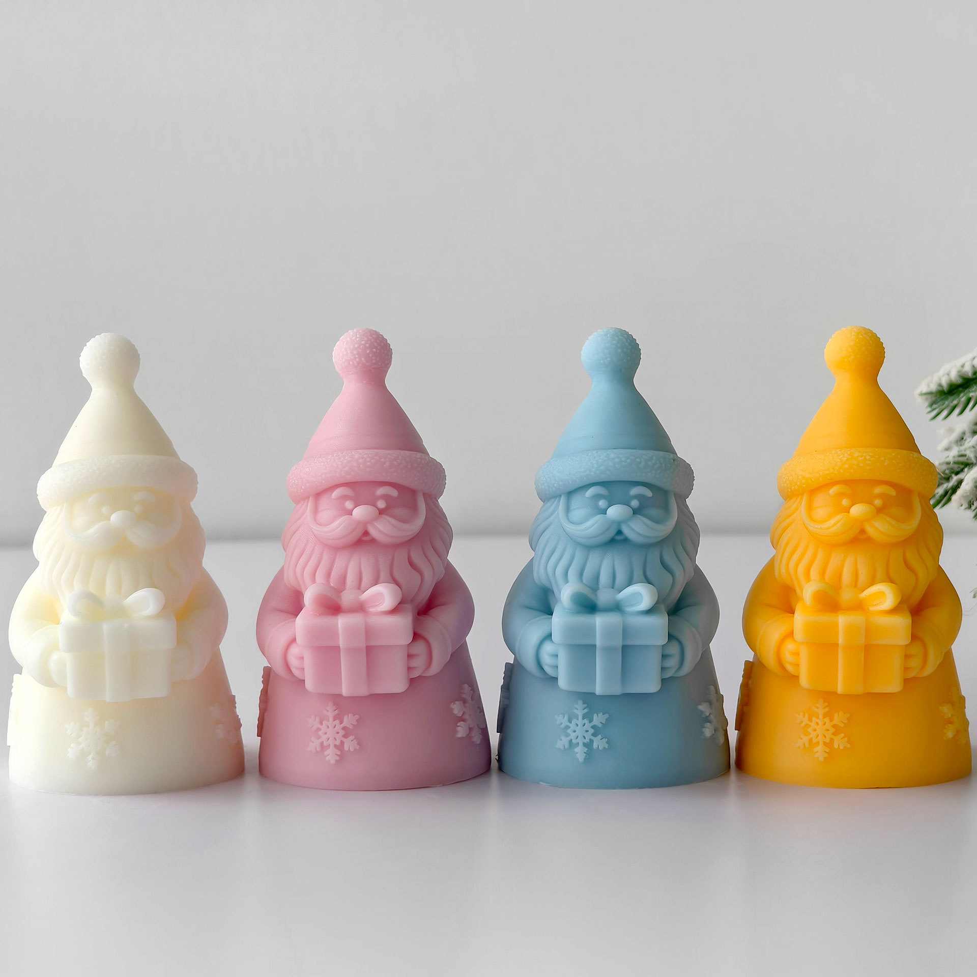 Santa Claus Gift Box Silicone  - Soy Wax Pillar Blend ulasan dan harga